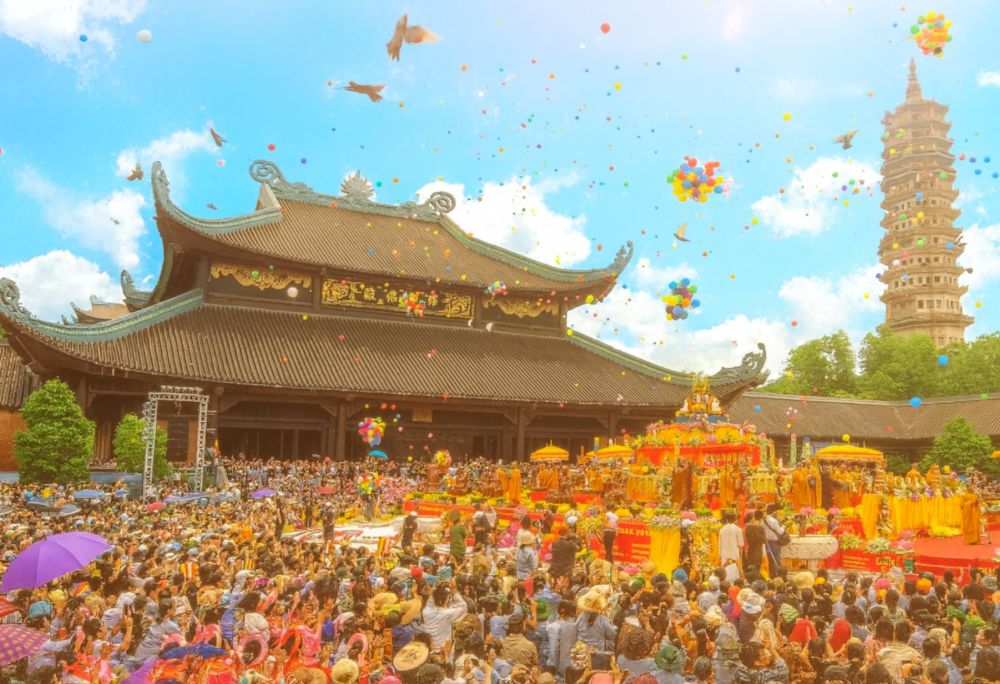 The festival is a unique blend of natural beauty, spiritual devotion, and cultural exploration, a must-see for those interested in Vietnamese heritage